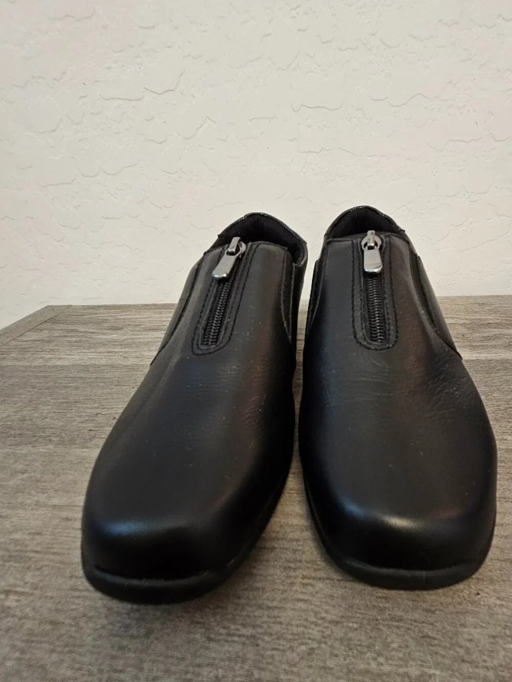 Munro Berkley Black Leather Front Zip Comfort Loafers Shoes - Size 8.5 M